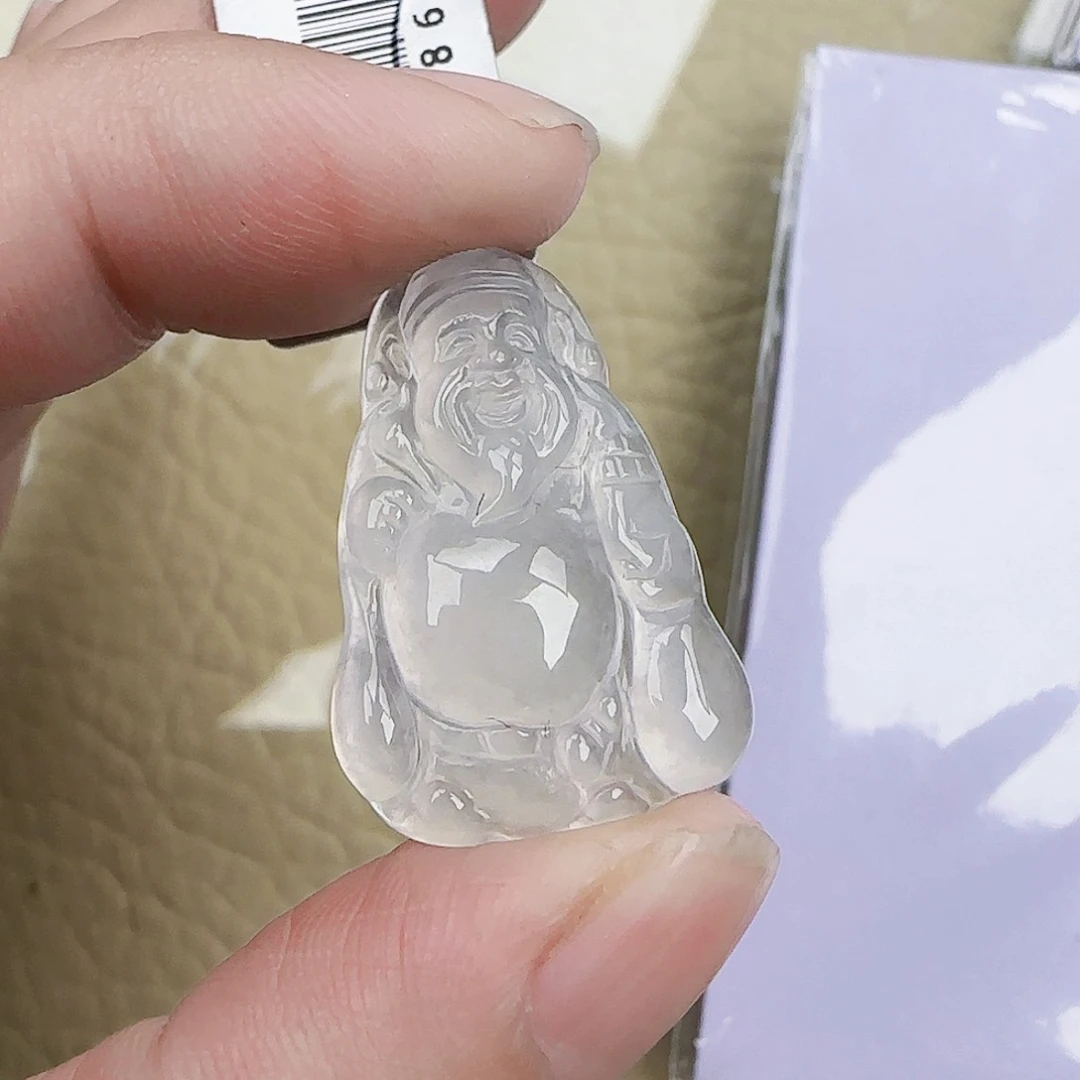 【闪购商品】颈饰18K金镶嵌翡翠