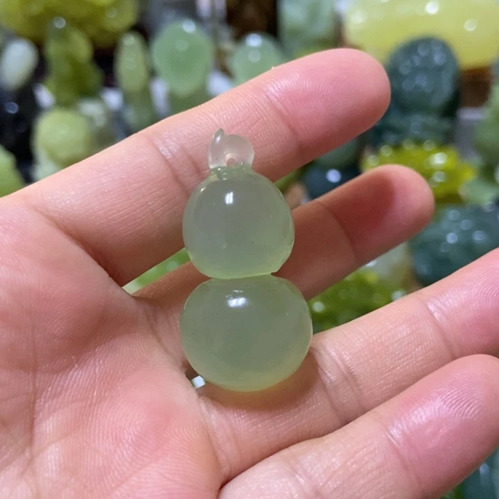 【闪购商品】未镶嵌蛇纹石玉挂件