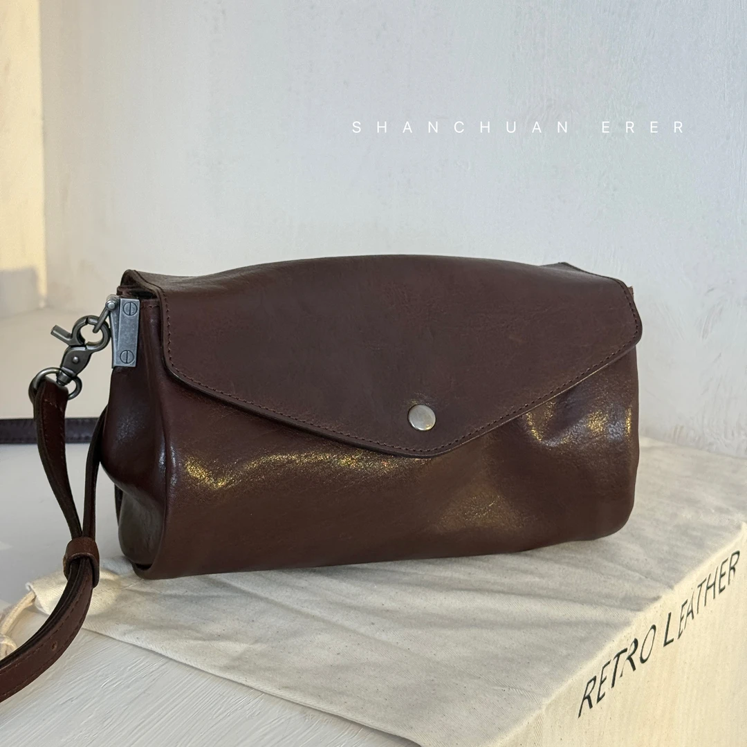【大风琴】 全粒面植鞣牛皮斜挎女包经典复古手拿包