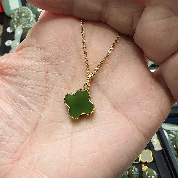 吊坠(赠链)银S925镶嵌和田玉