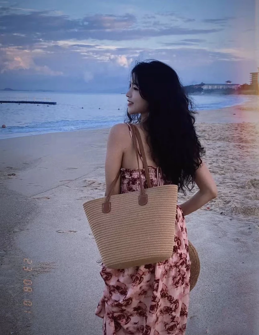 托特包手工编织新款草编大容量通勤包小个子百搭款度假海边沙滩包