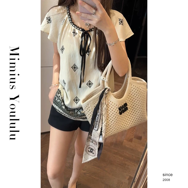 【mimius】肉肉 重工刺绣蕾丝花边系带衬衫+短裤（正腰） G06257