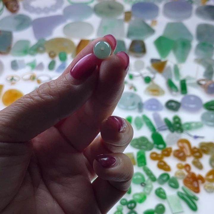 翡翠未镶嵌挂件天然翡翠