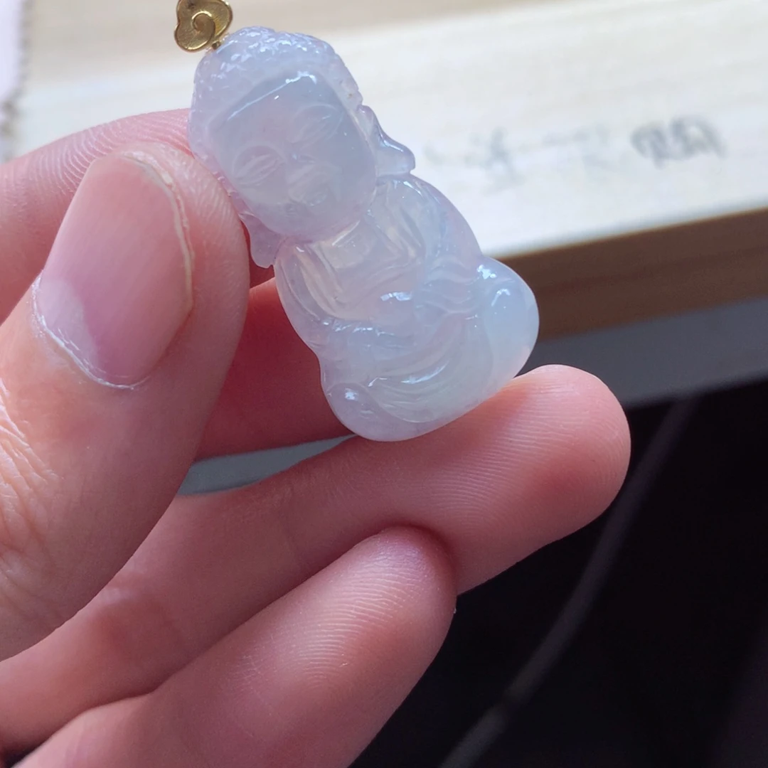 翡翠颈饰18K金镶嵌吊坠