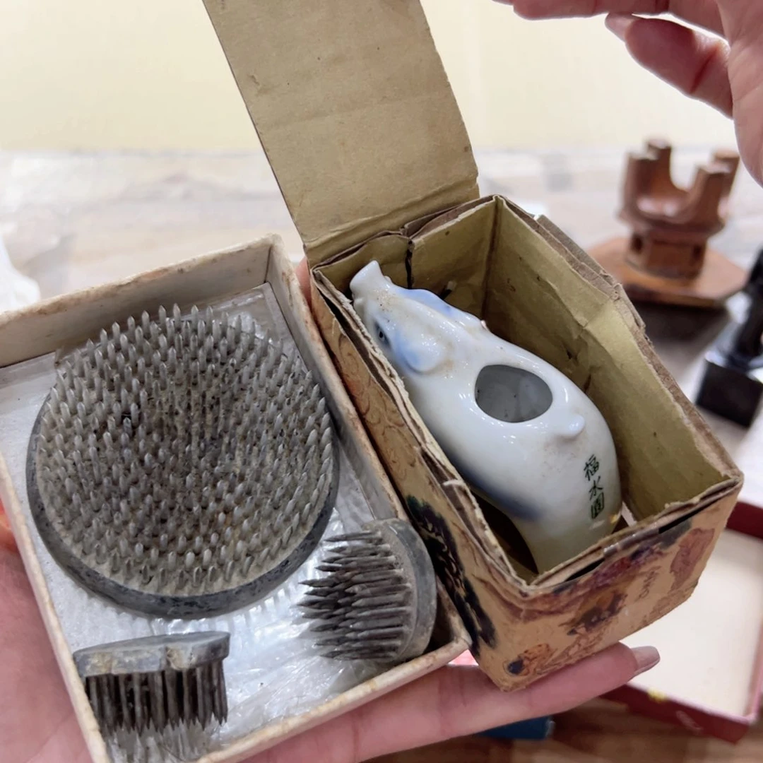 瓷片陶瓷和金属表面涂了