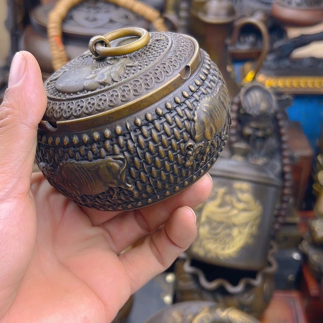 铜工艺美术大师作品集等