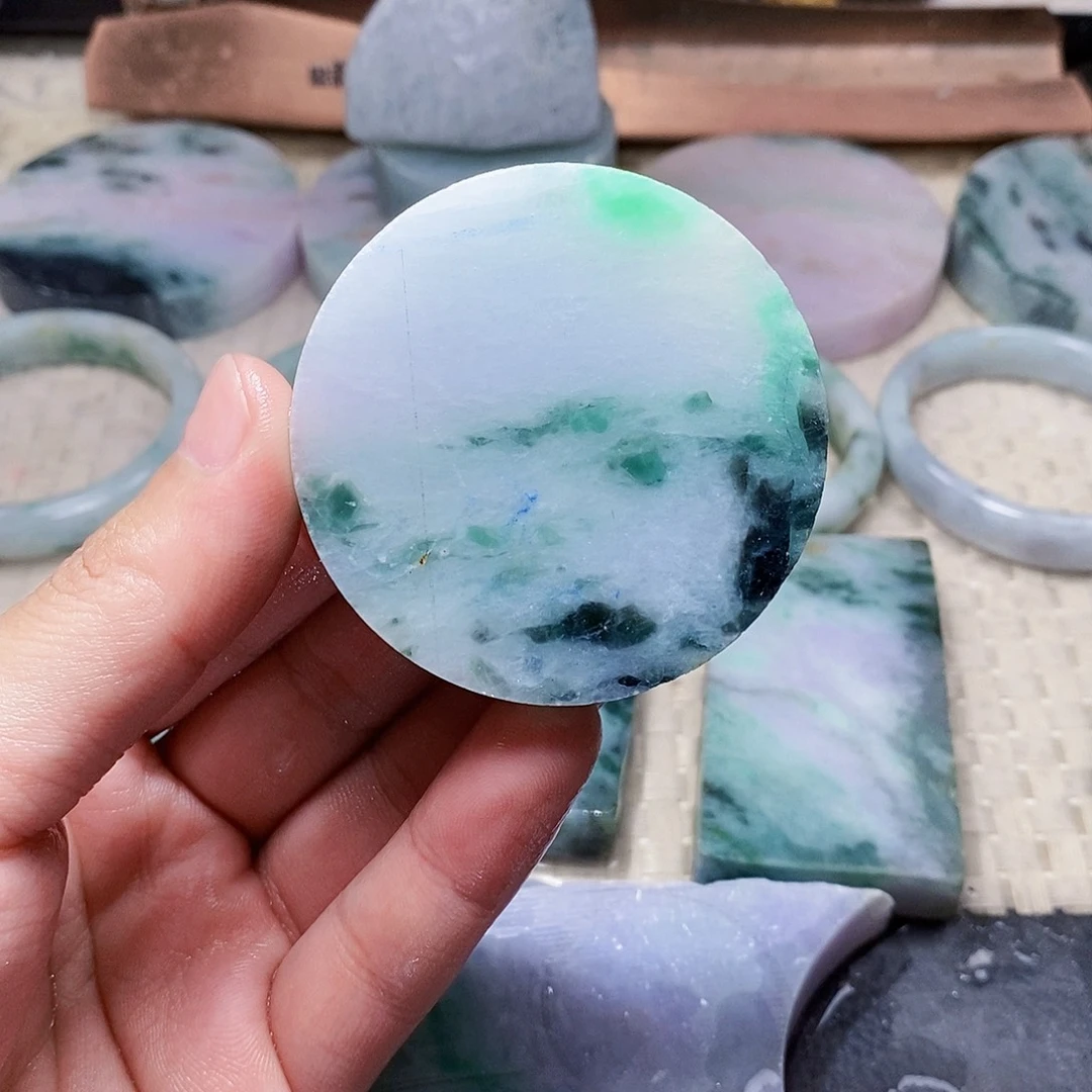 翡翠未镶嵌颈饰888