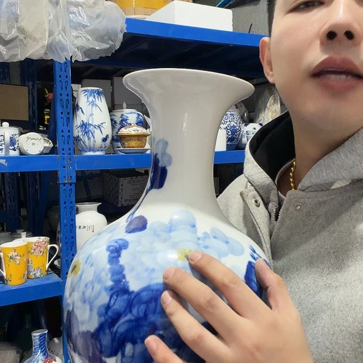 一个瓷器的东西的东西