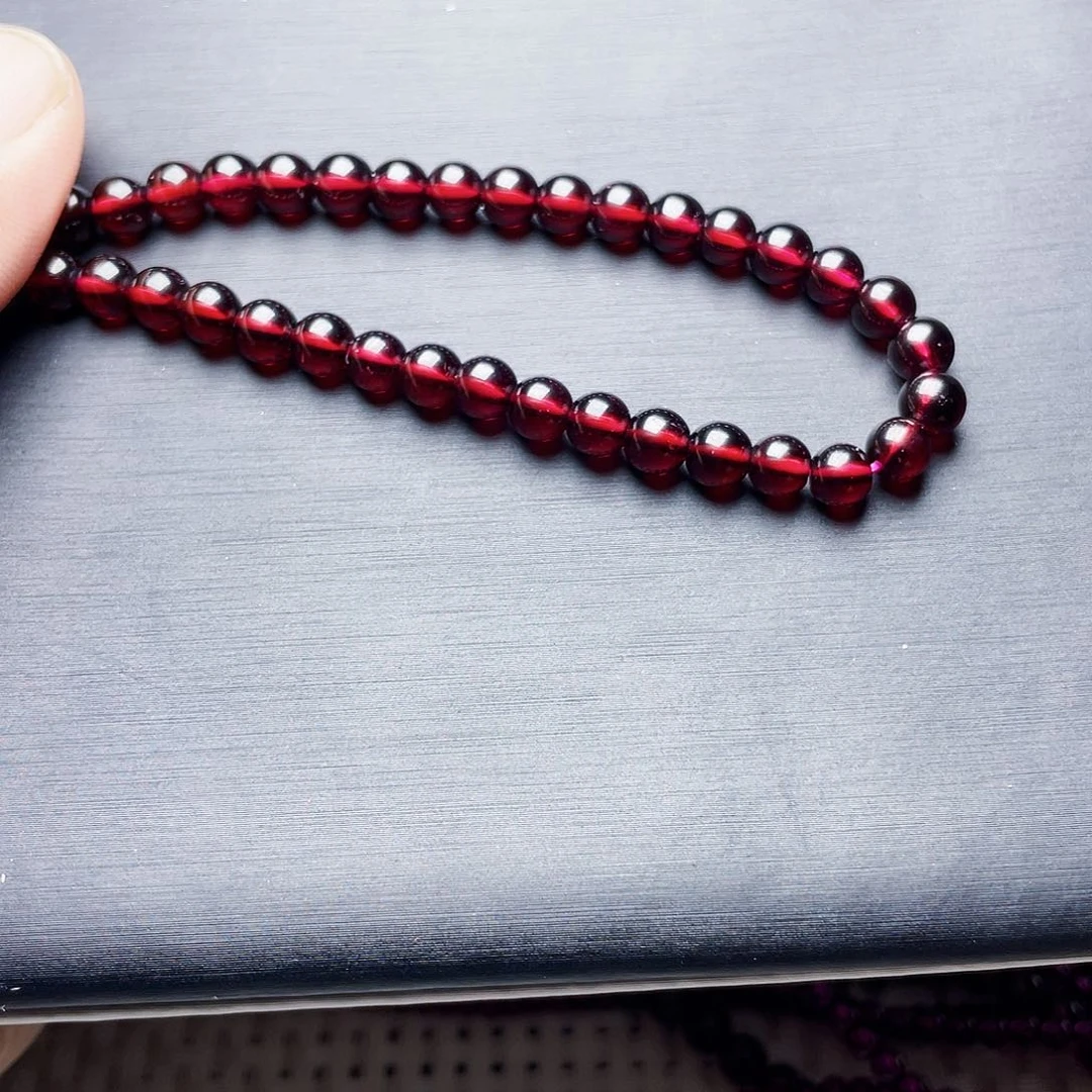 石榴石手链未镶嵌5.6MM毕业级酒红单圈天花板10A级