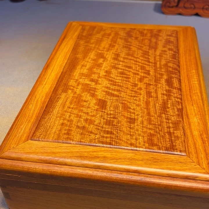 情***来机关盒。