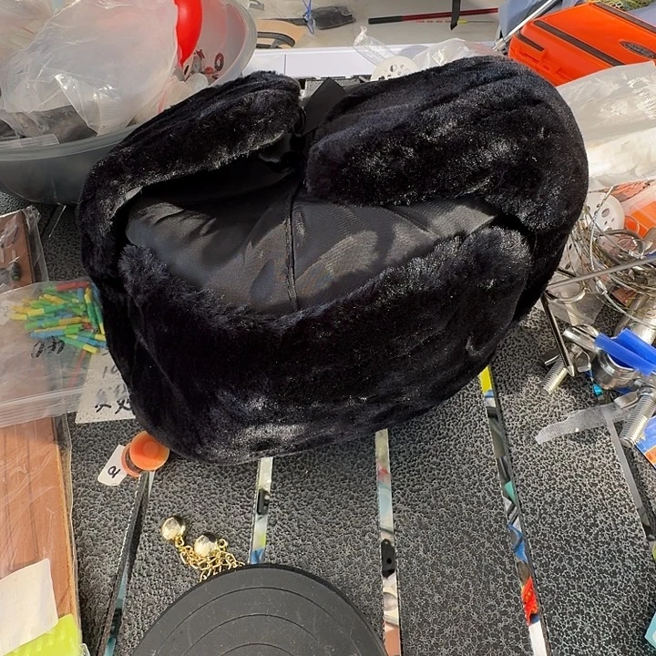 2号帽子不退不换满10发货