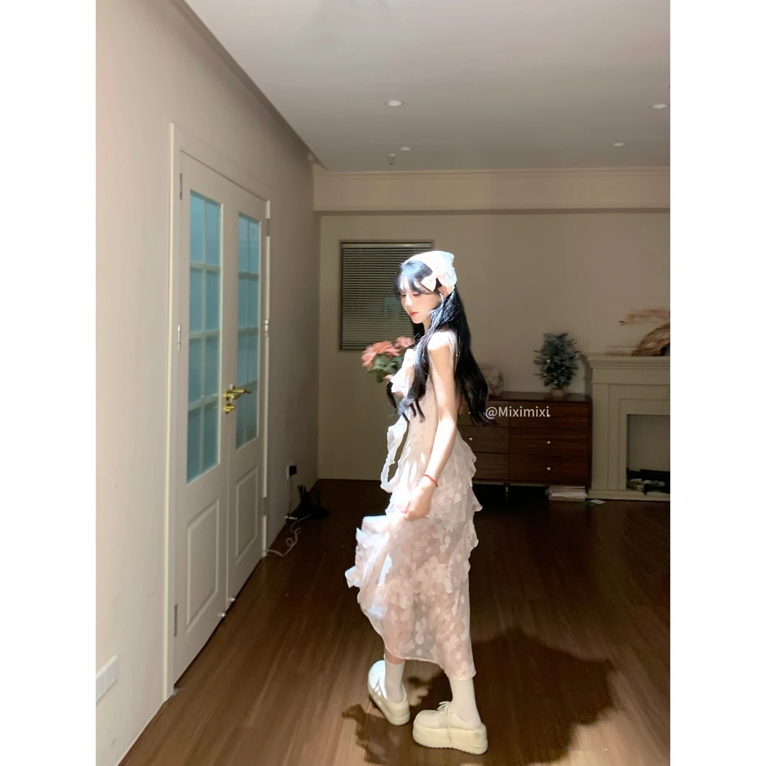 微醺吉普岛 夏季甜美碎花收腰显瘦连衣裙R3337-1W