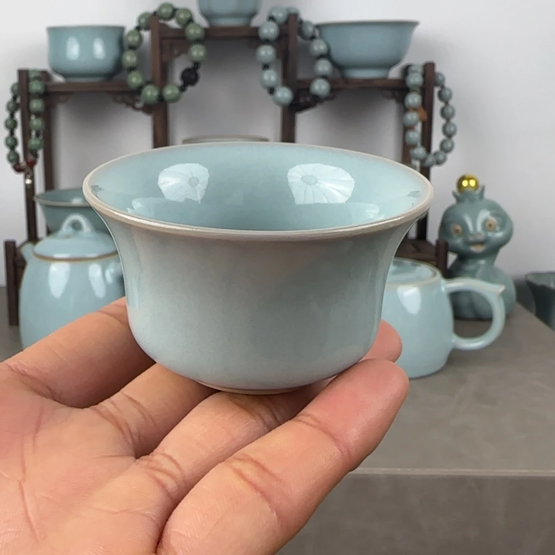 瓷片汝瓷马蹄杯蝉翼纹开片圈足烧