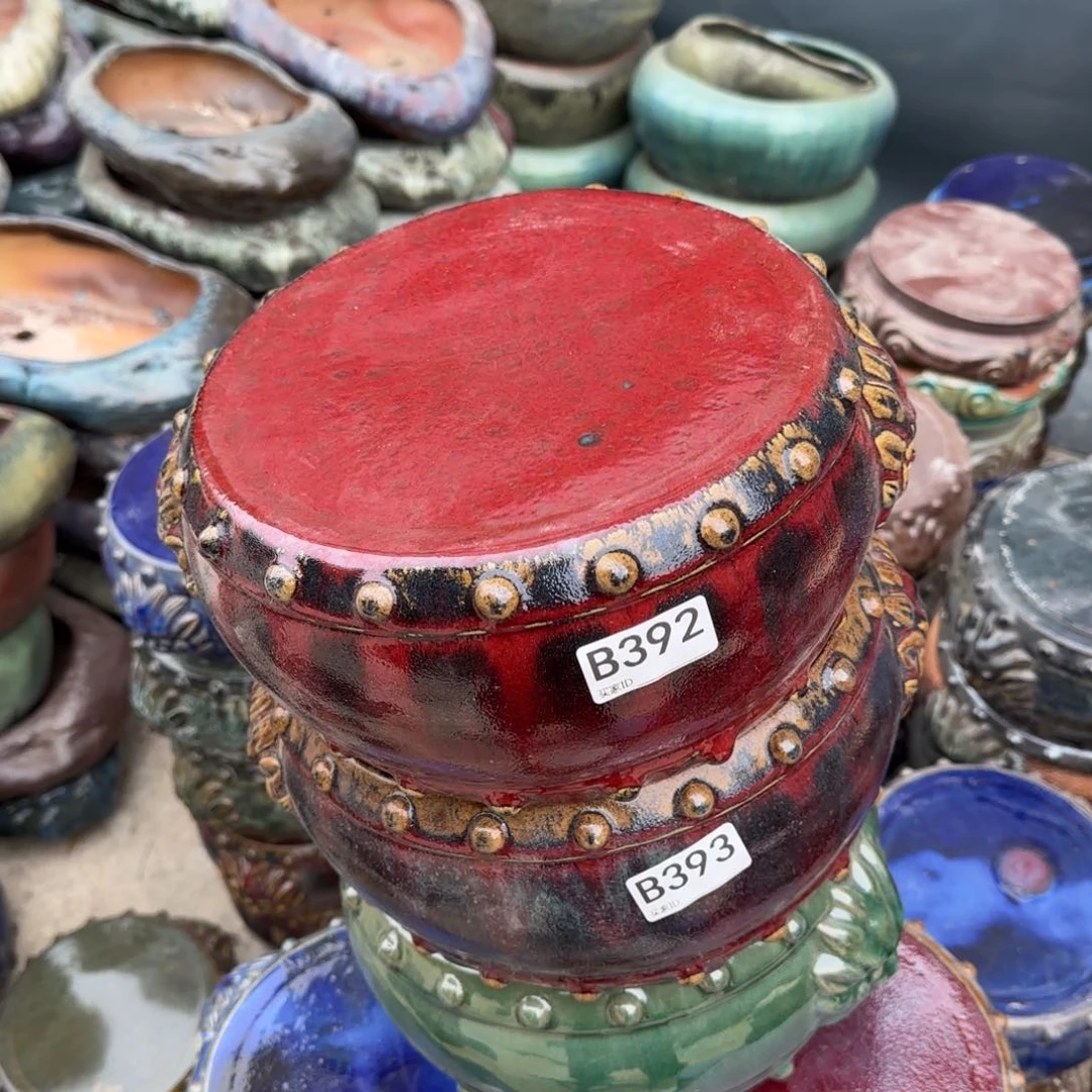 红泥花盆珍*392     393瑕疵的