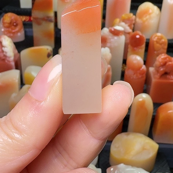 老挝石漂亮的好看的