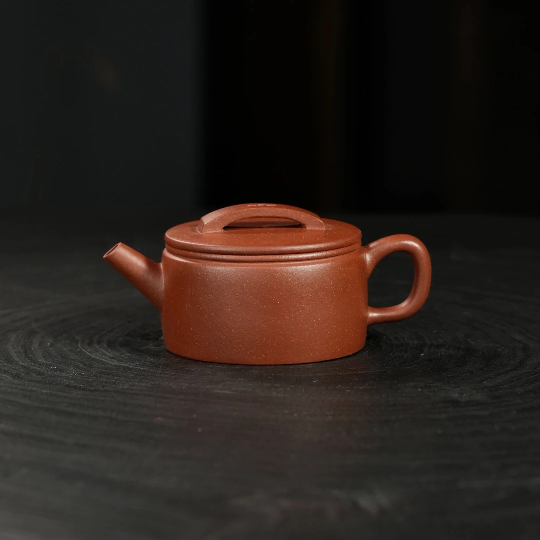 汉瓦 红降坡 约200cc 传统器型大口盖茶壶