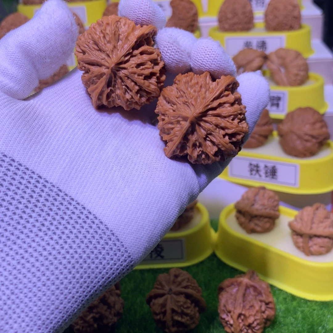 ****鑫吊坠桃核奶嘴苹果园