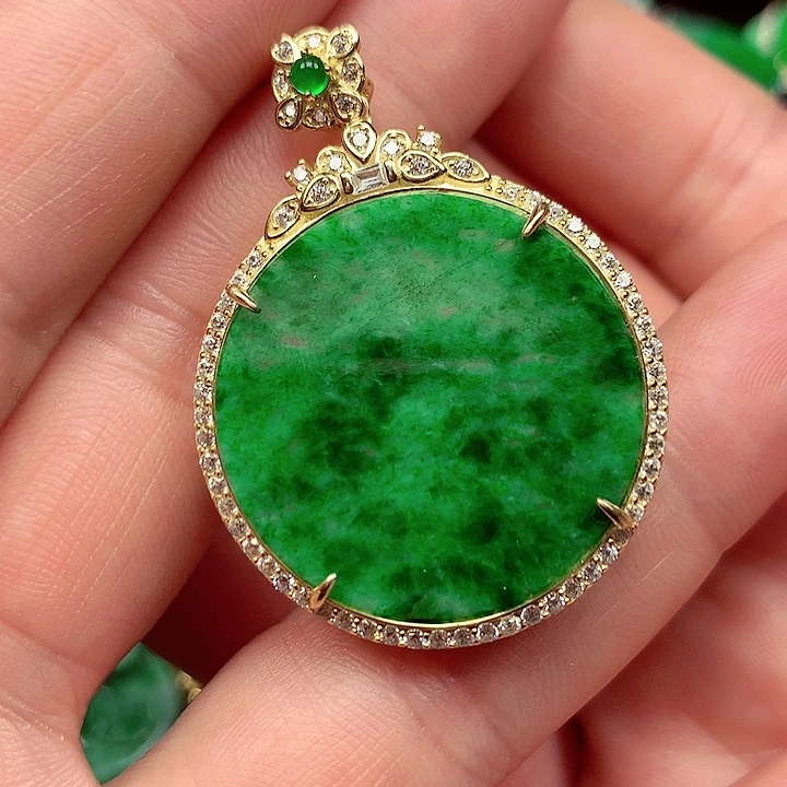 翡翠颈饰银S925镶嵌翡翠