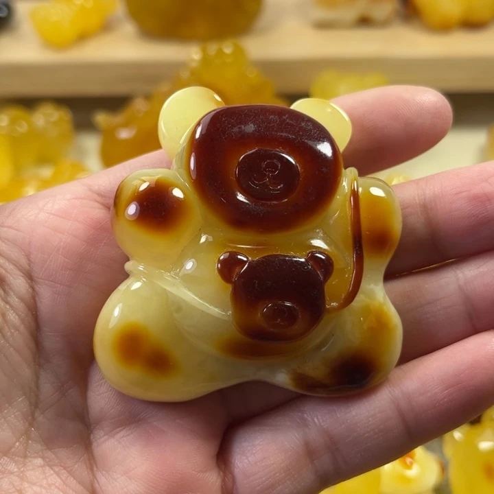 琥珀颈饰未镶嵌琥珀蜜蜡