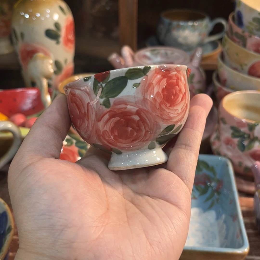 壶红红火火恍恍惚惚哈哈哈哈笑着