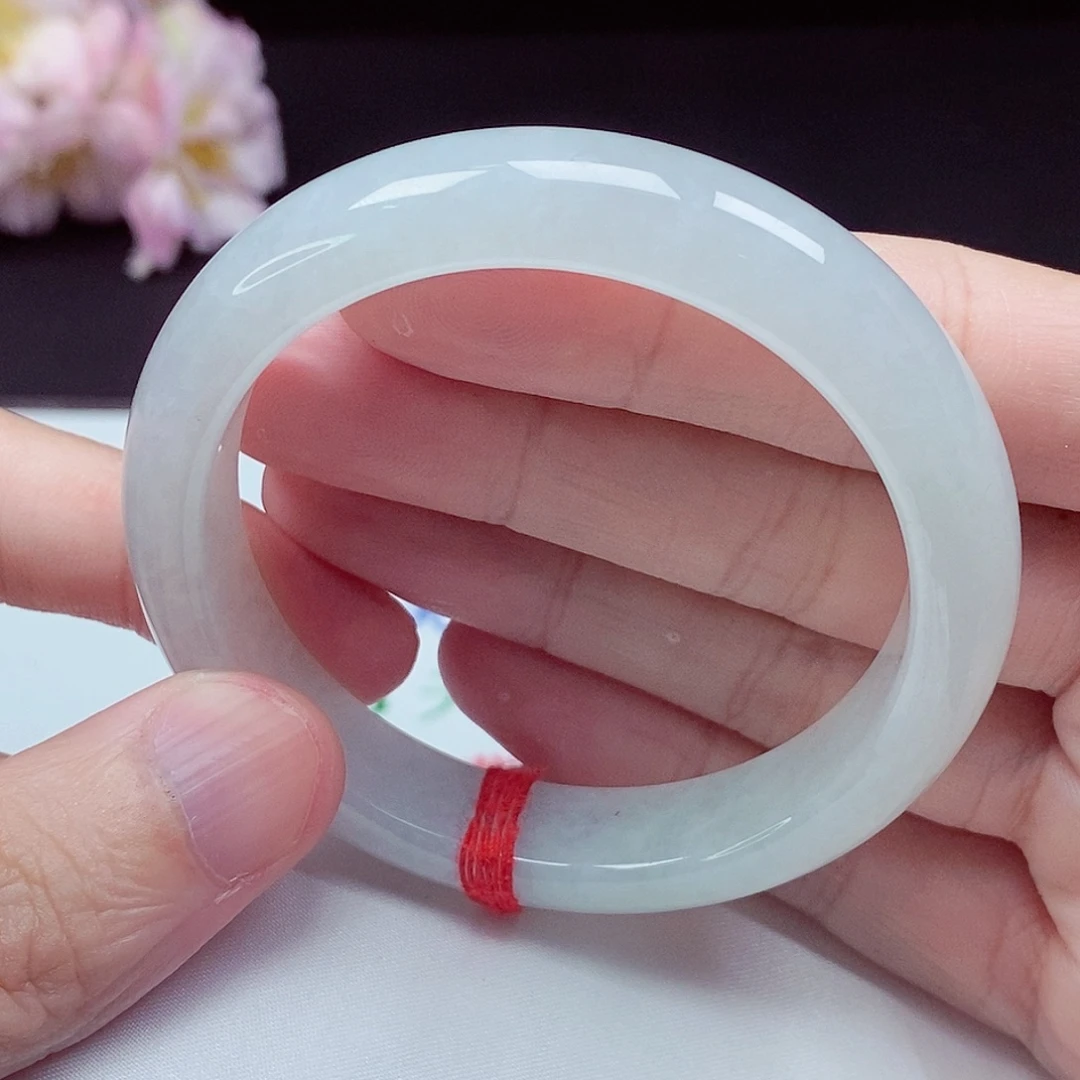 翡翠未镶嵌手镯56.6圈