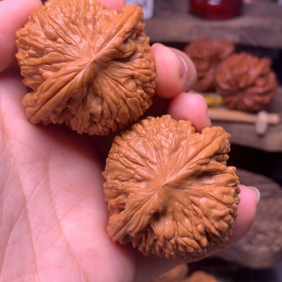 文玩核桃吊坠46南疆全品