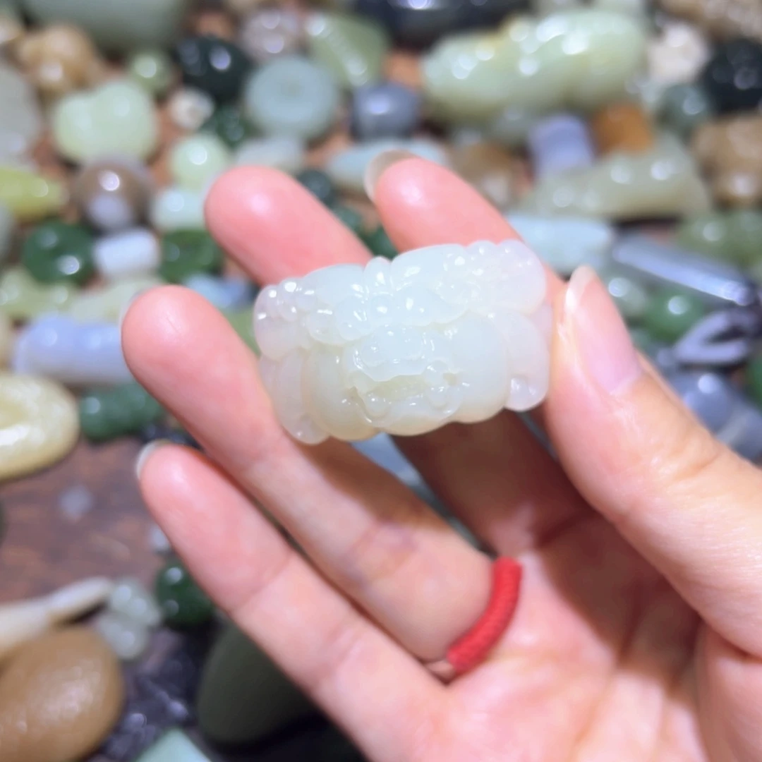 和田玉未镶嵌珠宝半成品