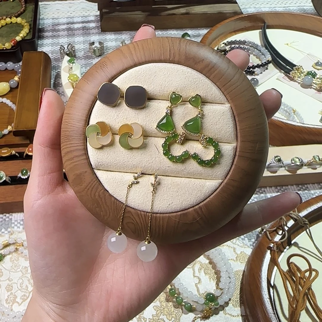 和田玉未镶嵌耳饰哈哈哈哈哈哈哈哈哈哈