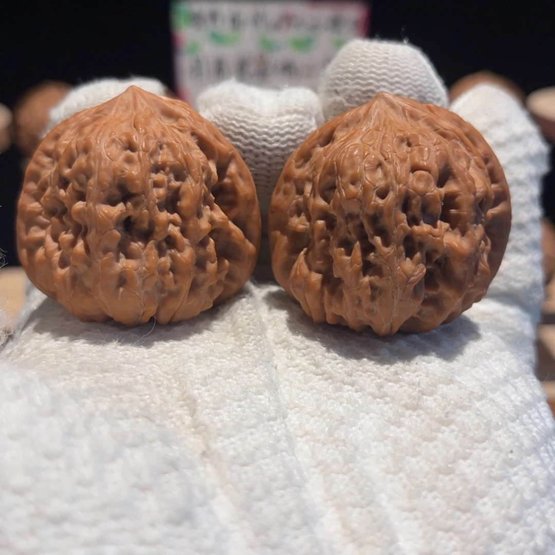 文玩核桃吊坠40平谷凹底