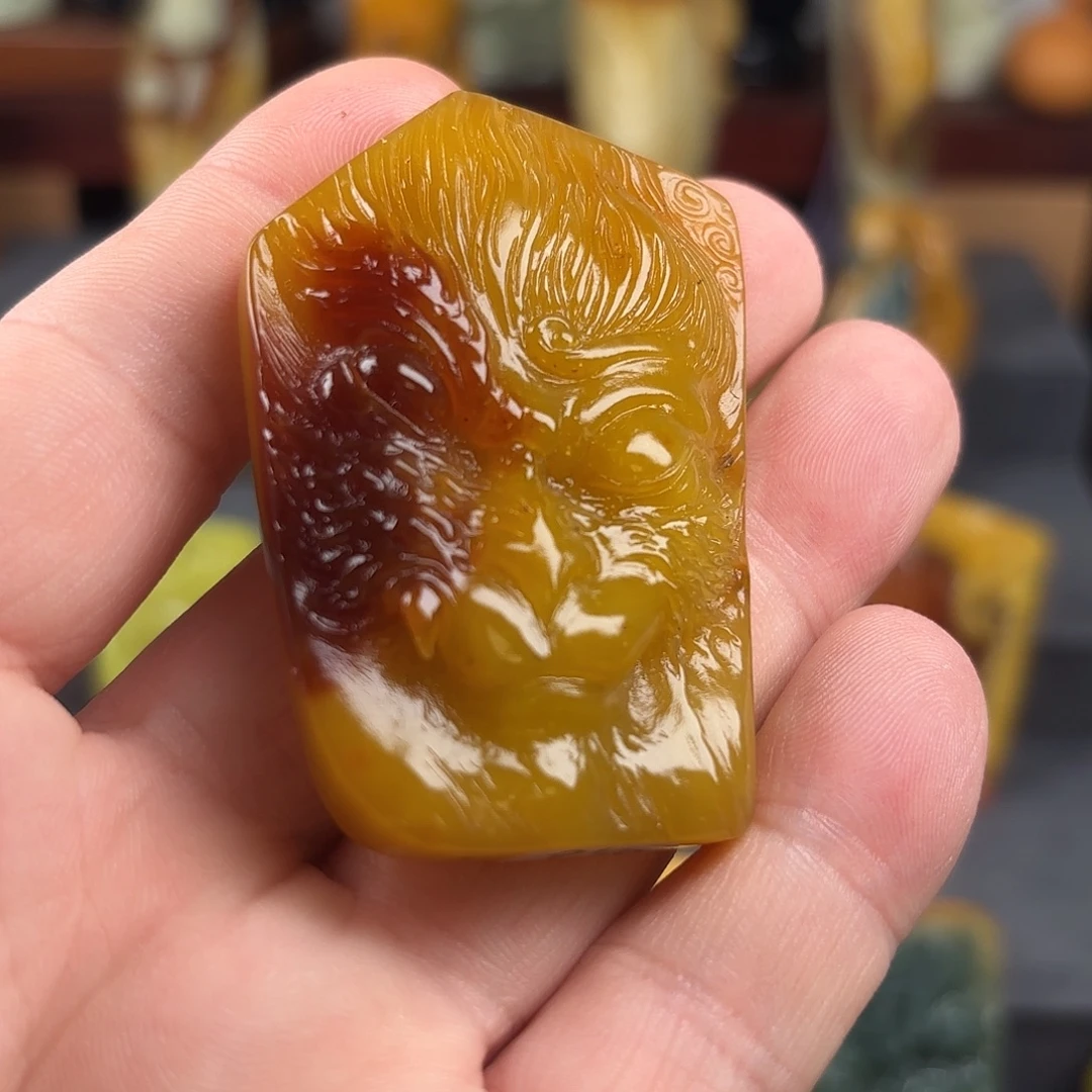 岫玉未镶嵌手把件