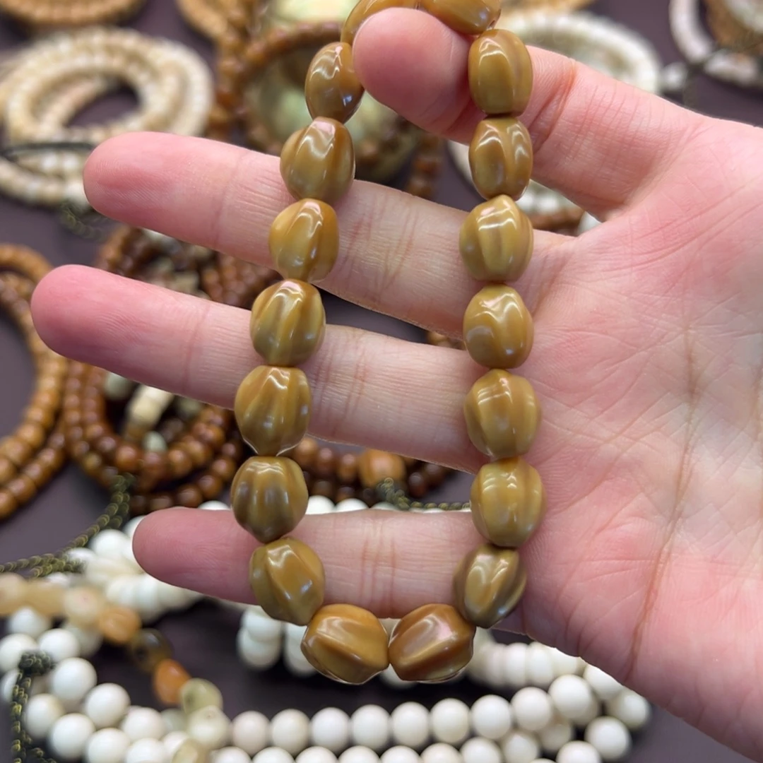 猫***鞋龙脊菩提吊坠原籽