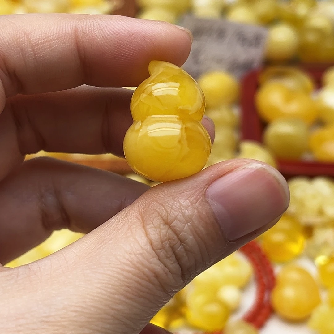 蜜蜡未镶嵌裸石天然