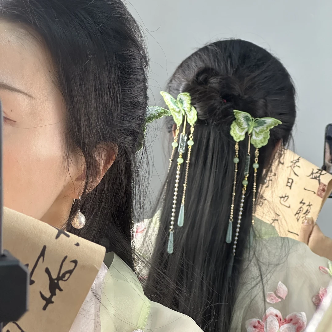 青蝶刺绣蝴蝶珍珠发饰古风中式蝴蝶结汉服流苏头饰发夹高级会动