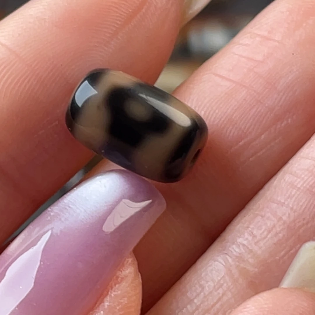 玛瑙/玉髓未镶嵌珠宝半成品0****h