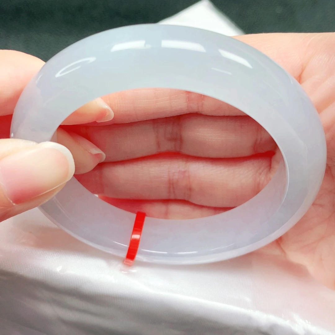 翡翠未镶嵌手镯53圈