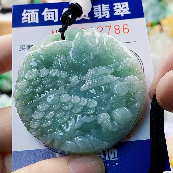 翡翠未镶嵌吊坠(不含链)
