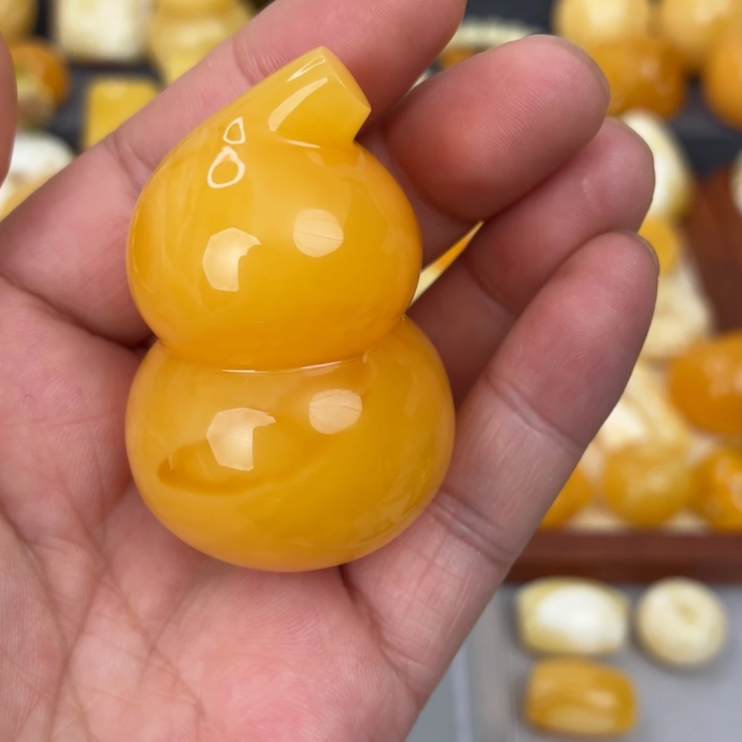 蜜蜡未镶嵌吊坠(不含链)