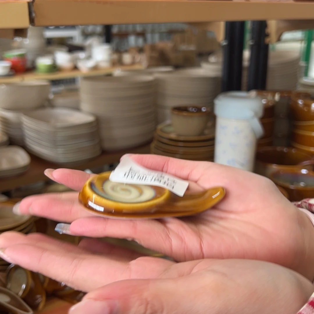 新骨瓷140瑕疵慎拍螺旋曼谷棕匙筷架