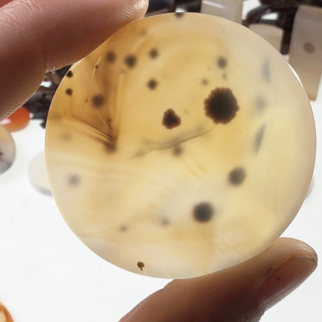 未镶嵌玛瑙/玉髓珠宝半成品