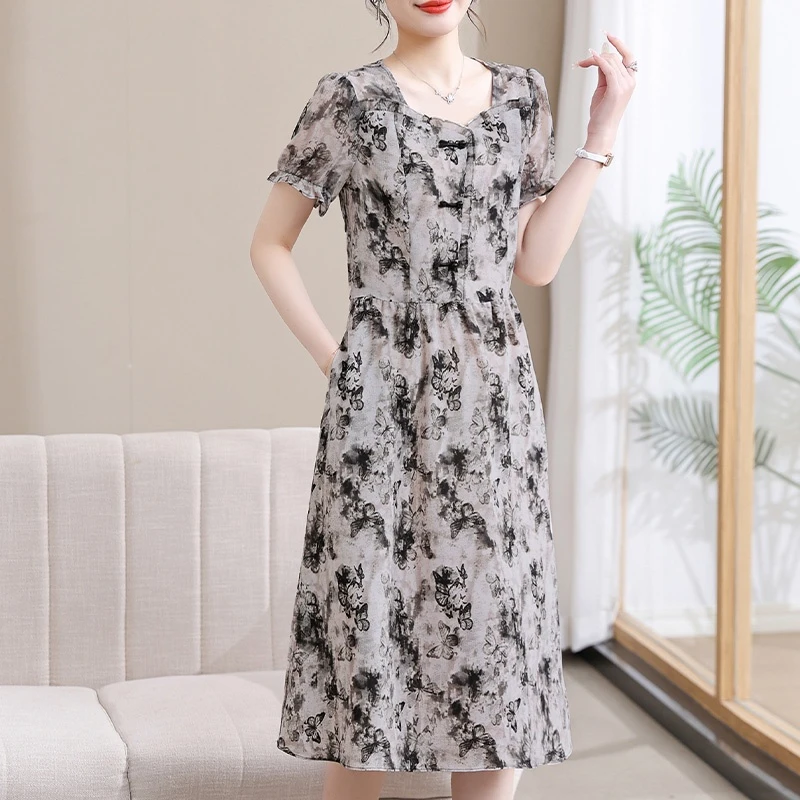 年轻妈妈夏装连衣裙2025新款中老年高贵气质雪纺裙夏季短袖裙子女
