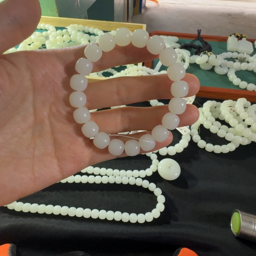 手串未镶嵌和田玉菏****e