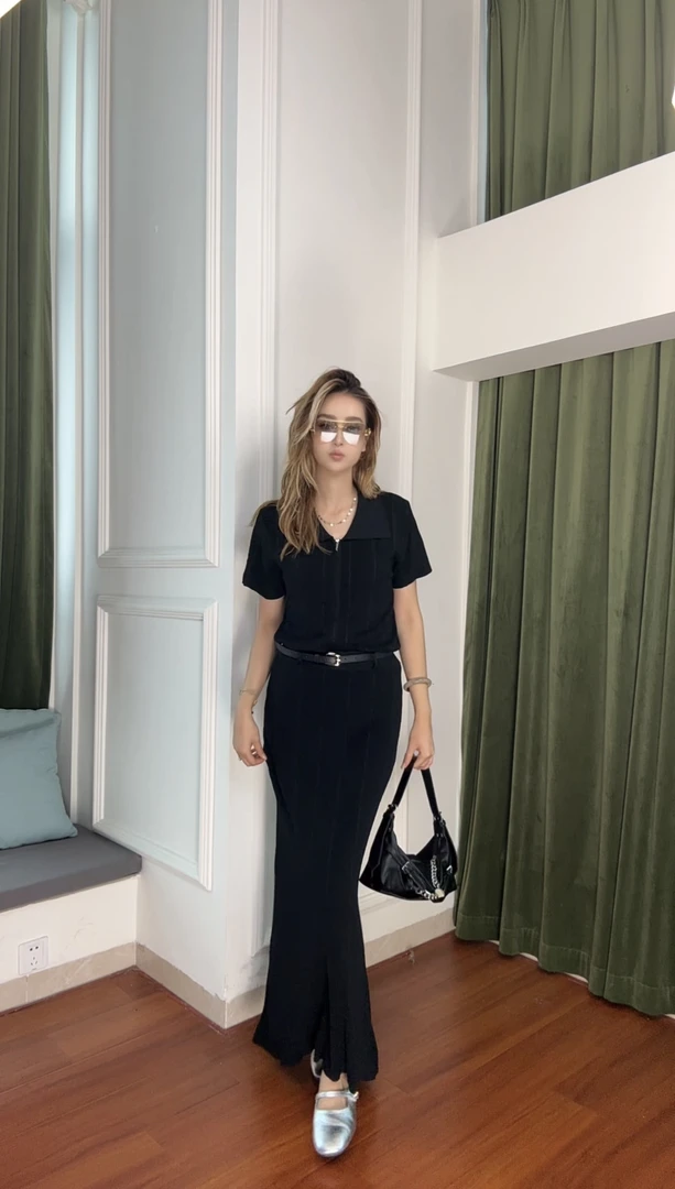 春季新款有弹力显气质半身裙外套套装