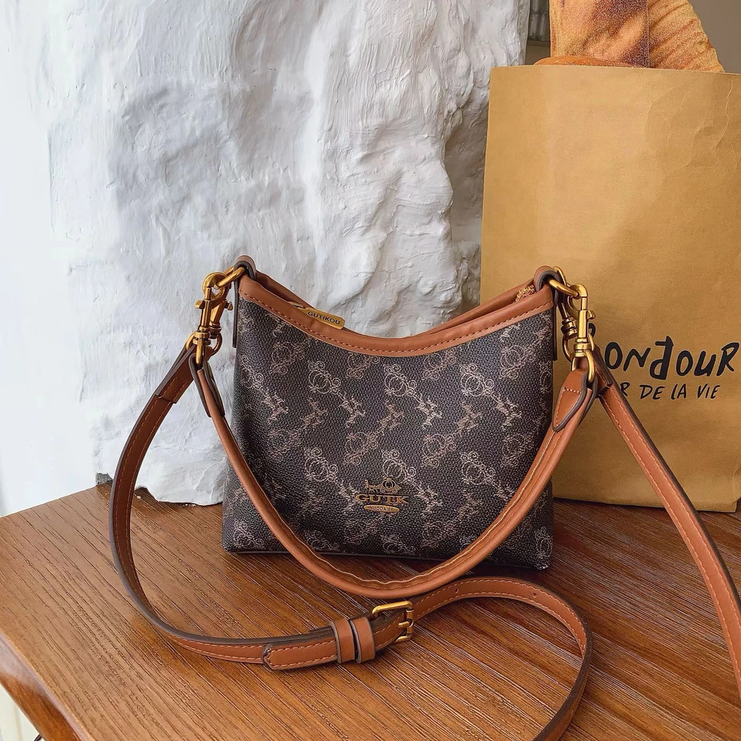 1222【小流浪】新款迷你小流浪单肩斜挎包【宽20高15】