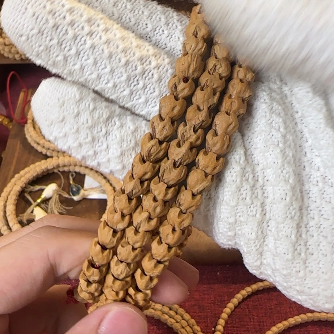 和***年柏香籽/百香籽吊坠