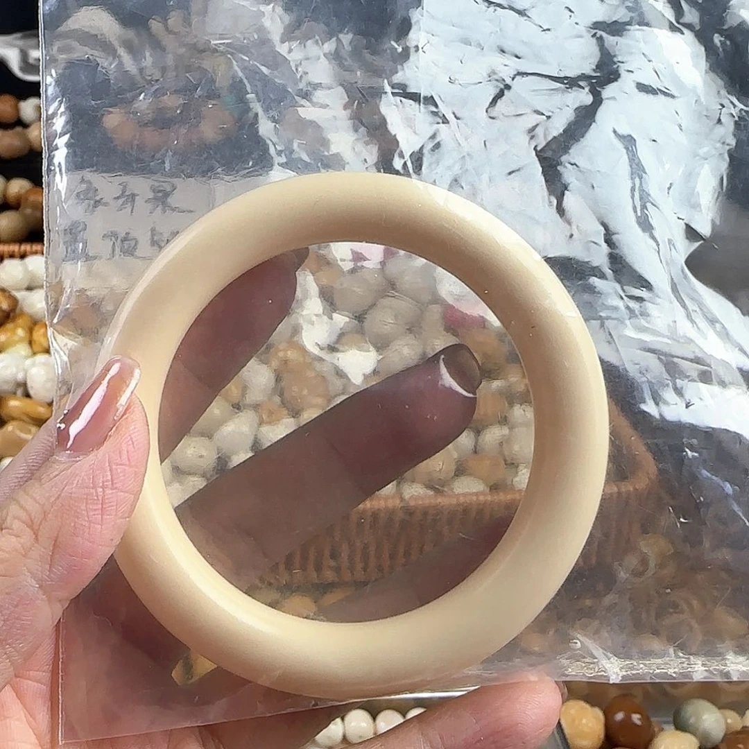 菩提根/象牙果手串榕*.漏牙果手镯1只56圈口