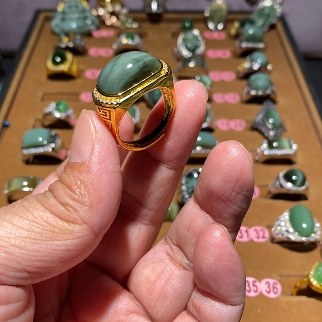 和田玉未镶嵌戒指