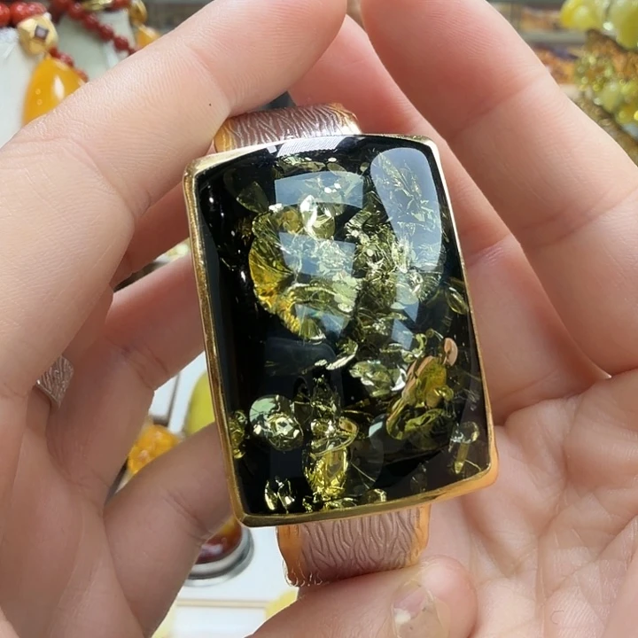 琥珀未镶嵌珠宝奇石