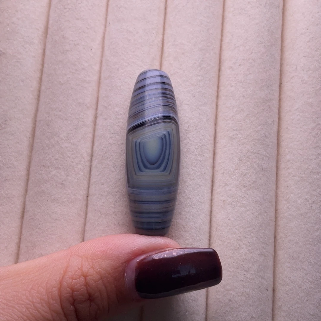 宁***a玛瑙/玉髓未镶嵌颈饰