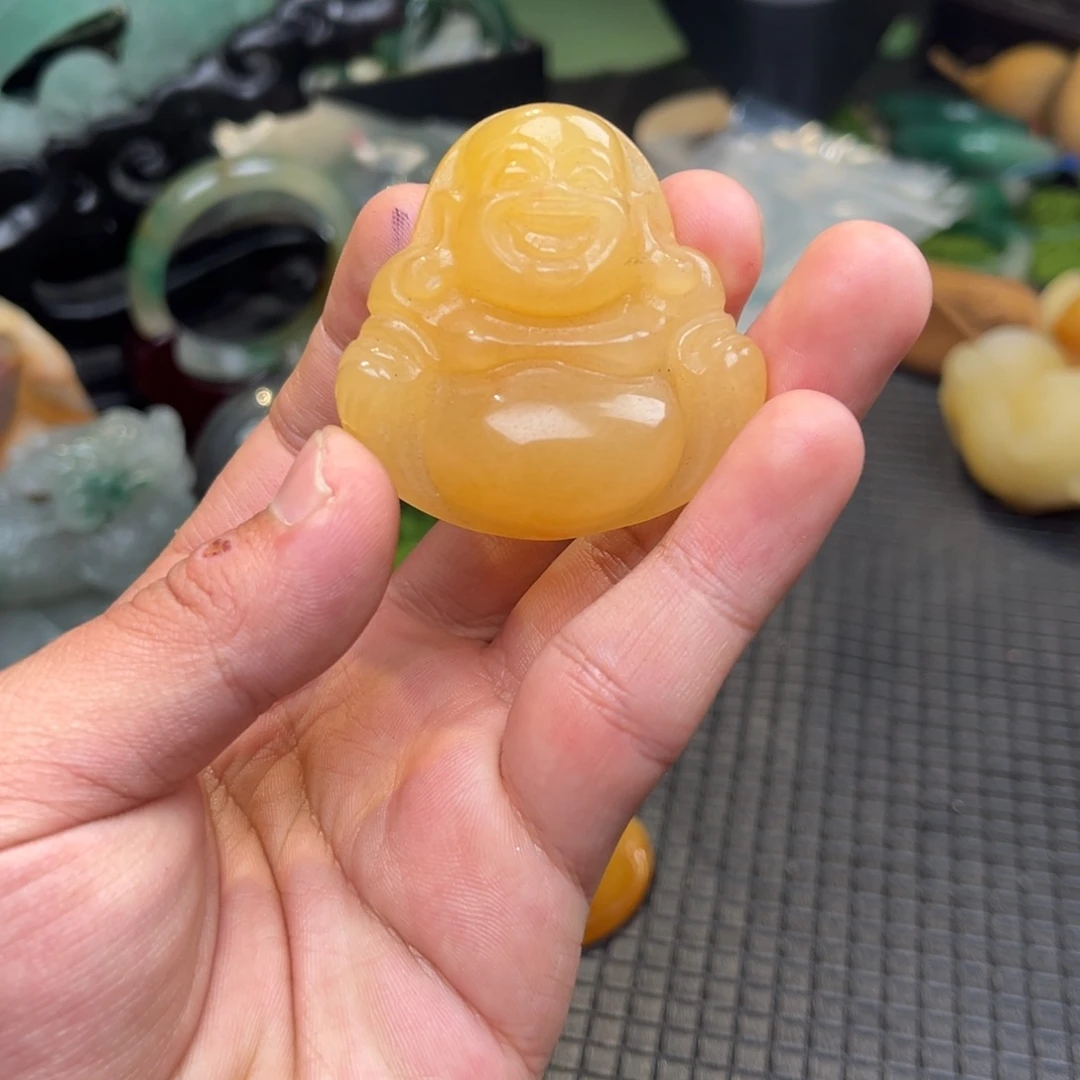 石英质玉（非洲翠）未镶嵌颈饰