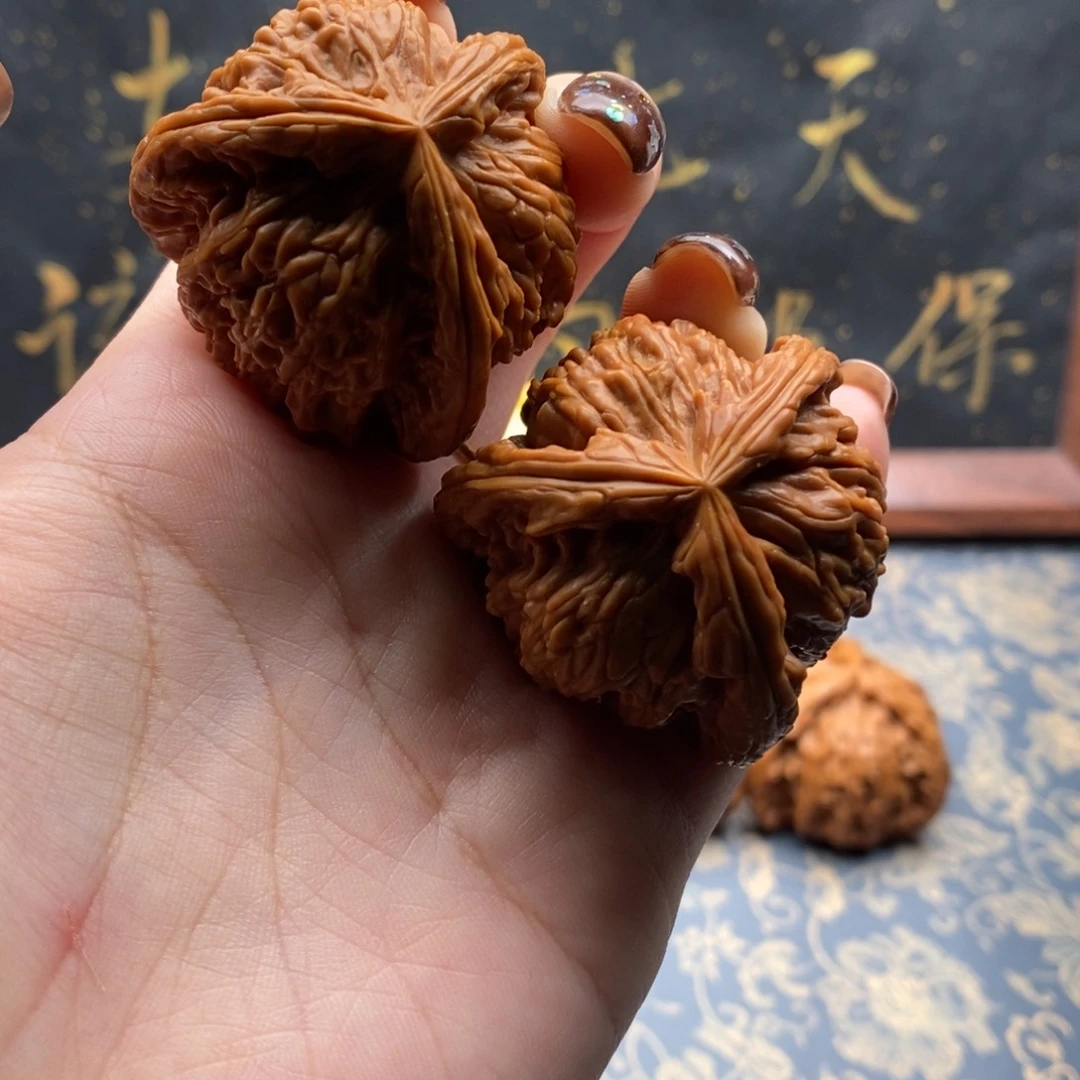 吊坠文玩核桃南*白狮子